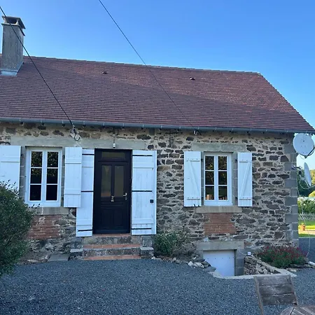 Avec Piscine Et Etang Dordogne Holiday home *